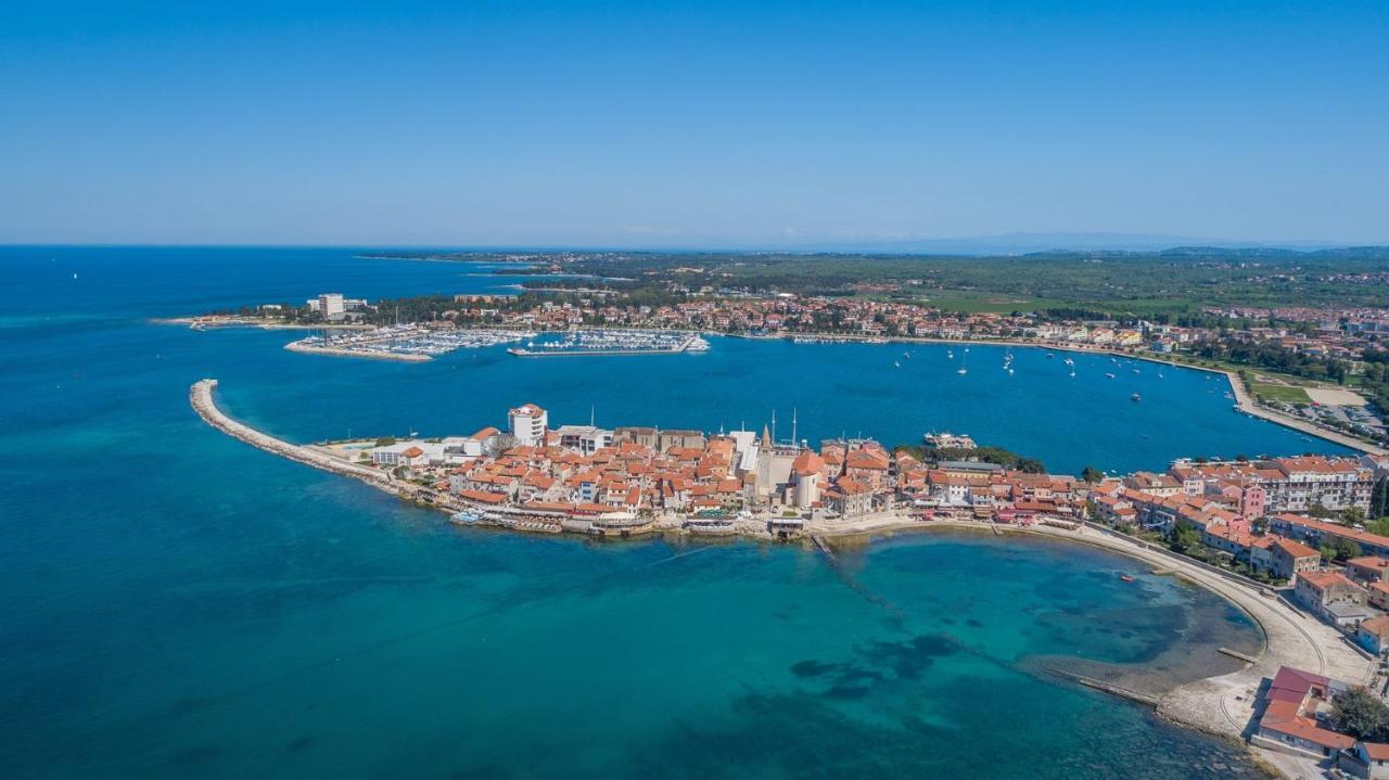 Apartment Melarnian Near The Beach In Umag Eksteriør bilde