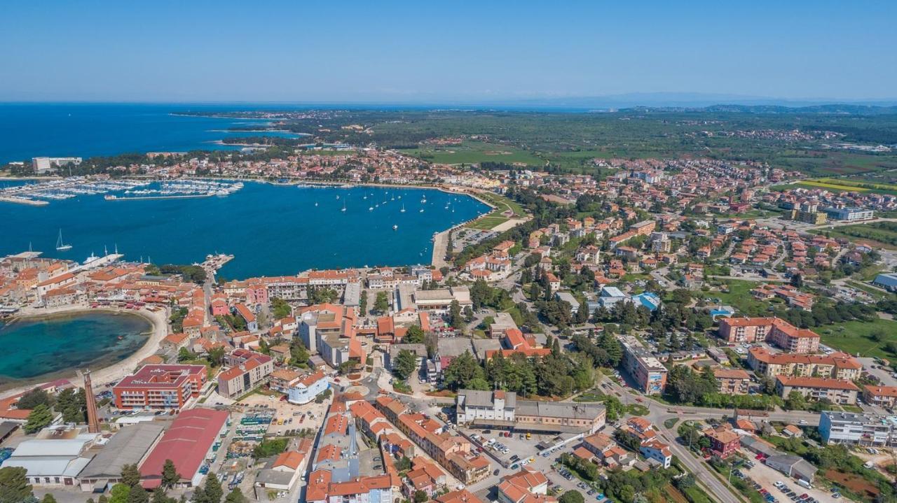 Apartment Melarnian Near The Beach In Umag Eksteriør bilde